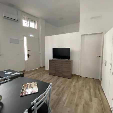 Apartamento Cruz Roja C Sewilla Zewnętrze zdjęcie